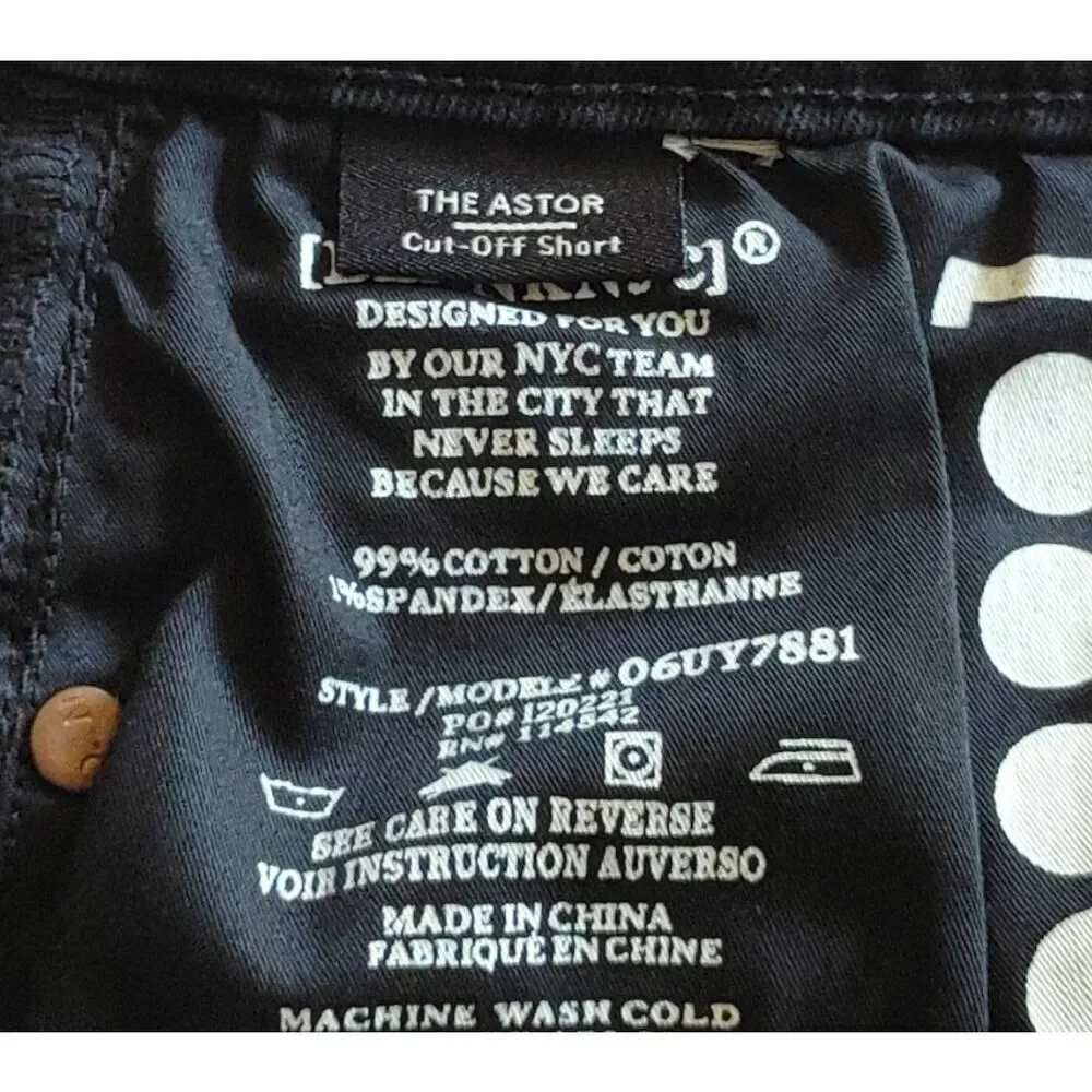 Blank NYC ASTOR Cut Off Frayed Hem Shorts Sz 26 - Picture 4 of 4